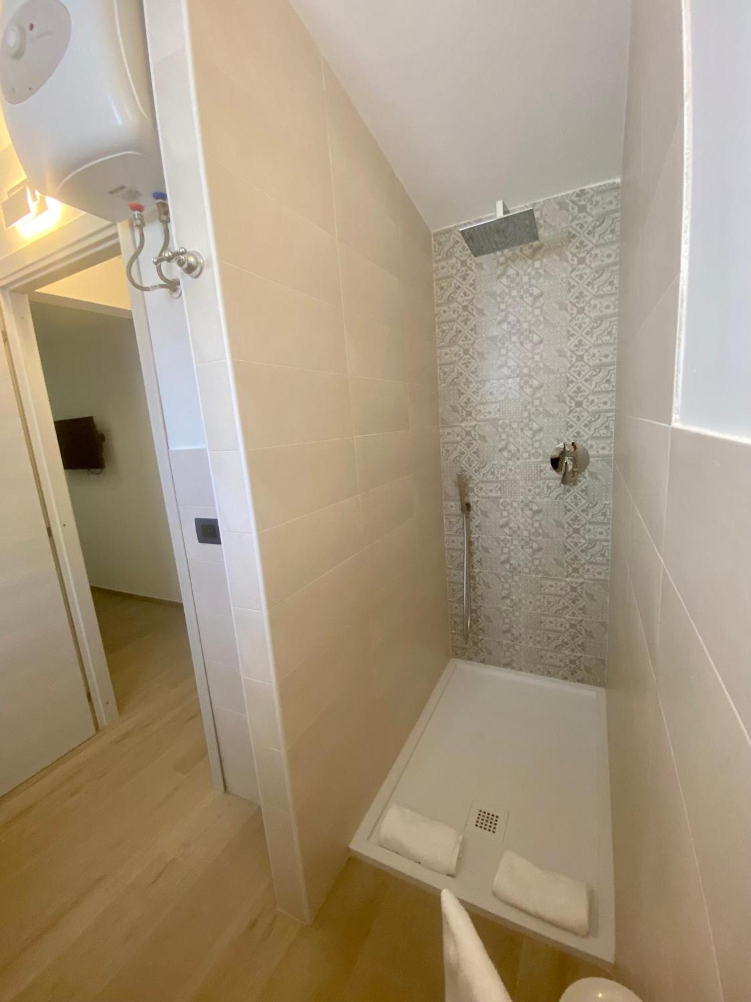 Marina Bay Beach Suites Peschici Εξωτερικό φωτογραφία