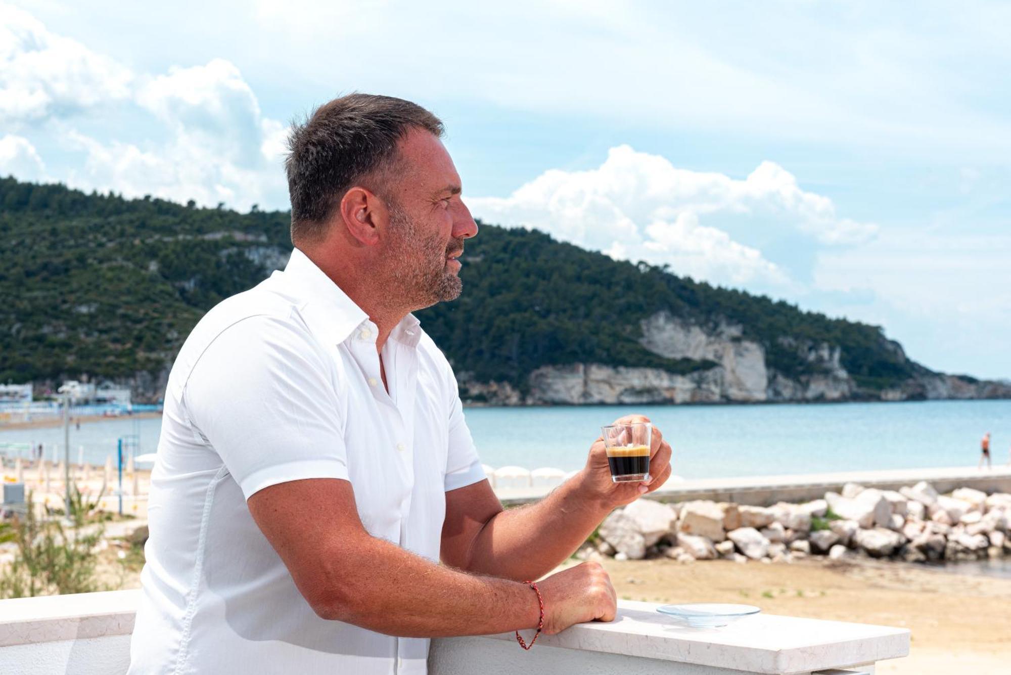 Marina Bay Beach Suites Peschici Εξωτερικό φωτογραφία