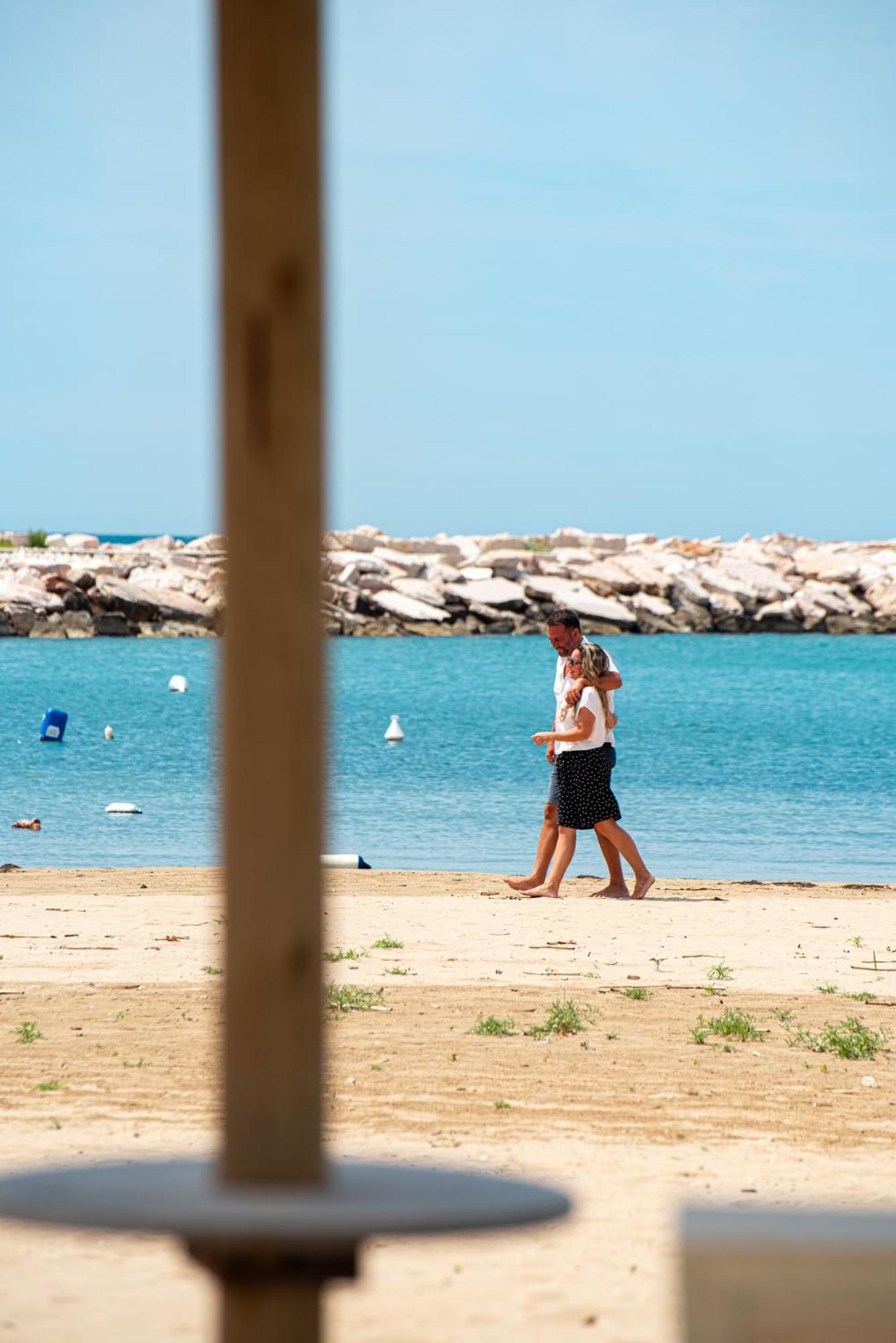 Marina Bay Beach Suites Peschici Εξωτερικό φωτογραφία